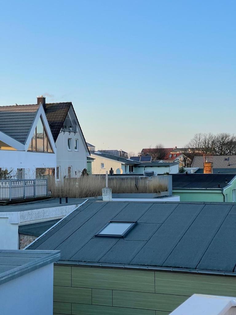 Stuv Mariken - In Warnemuende